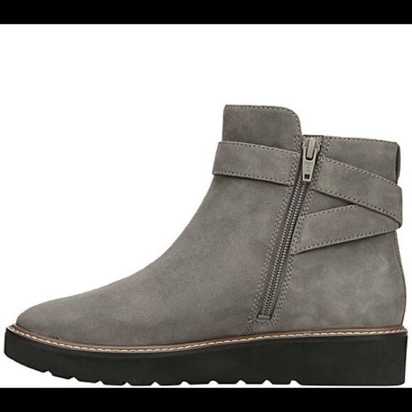 ✨ Naturalizer Flatform Leather Ankle Boots - Aster✨ - Picture 7 of 16